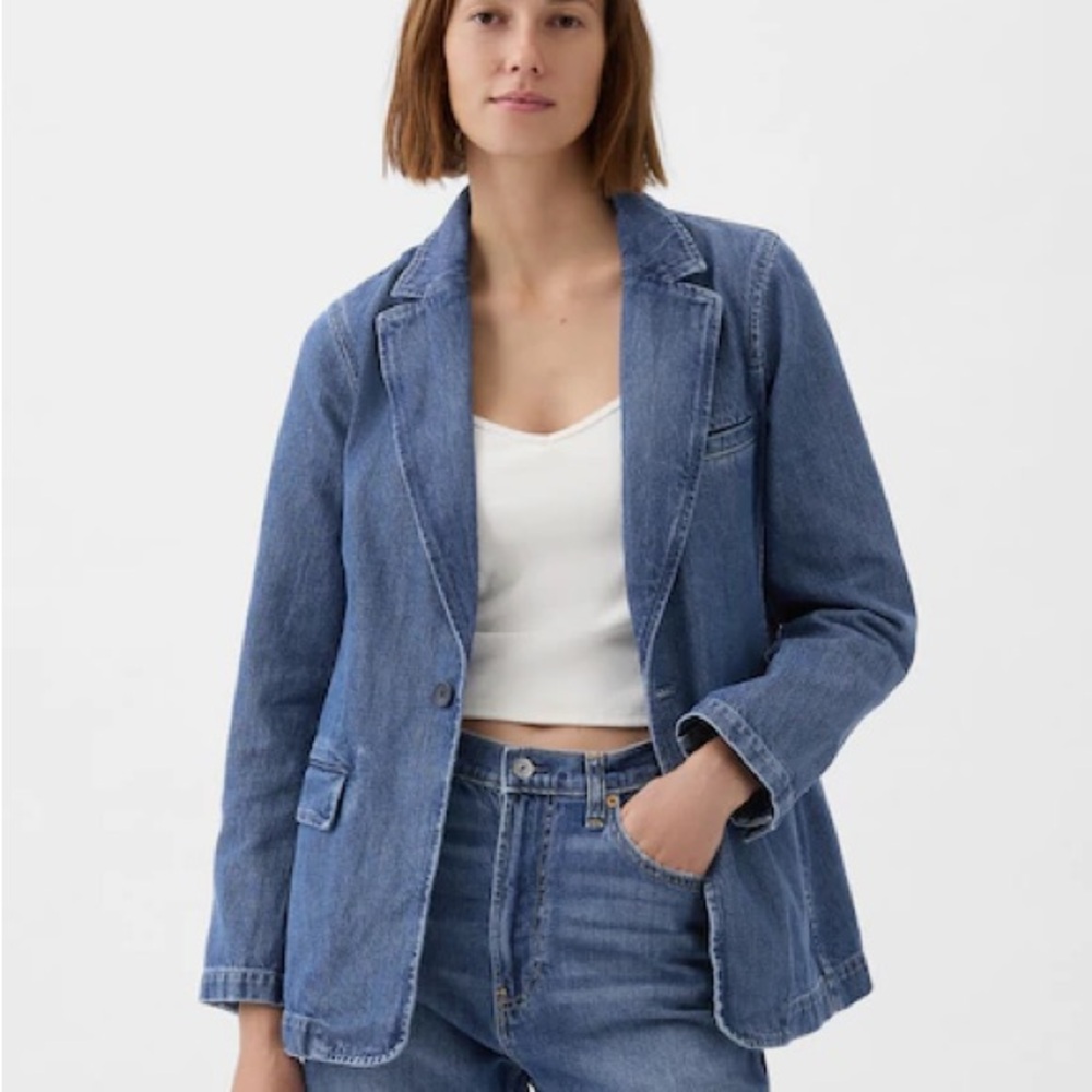 NWT Gap Denim Jacket XS